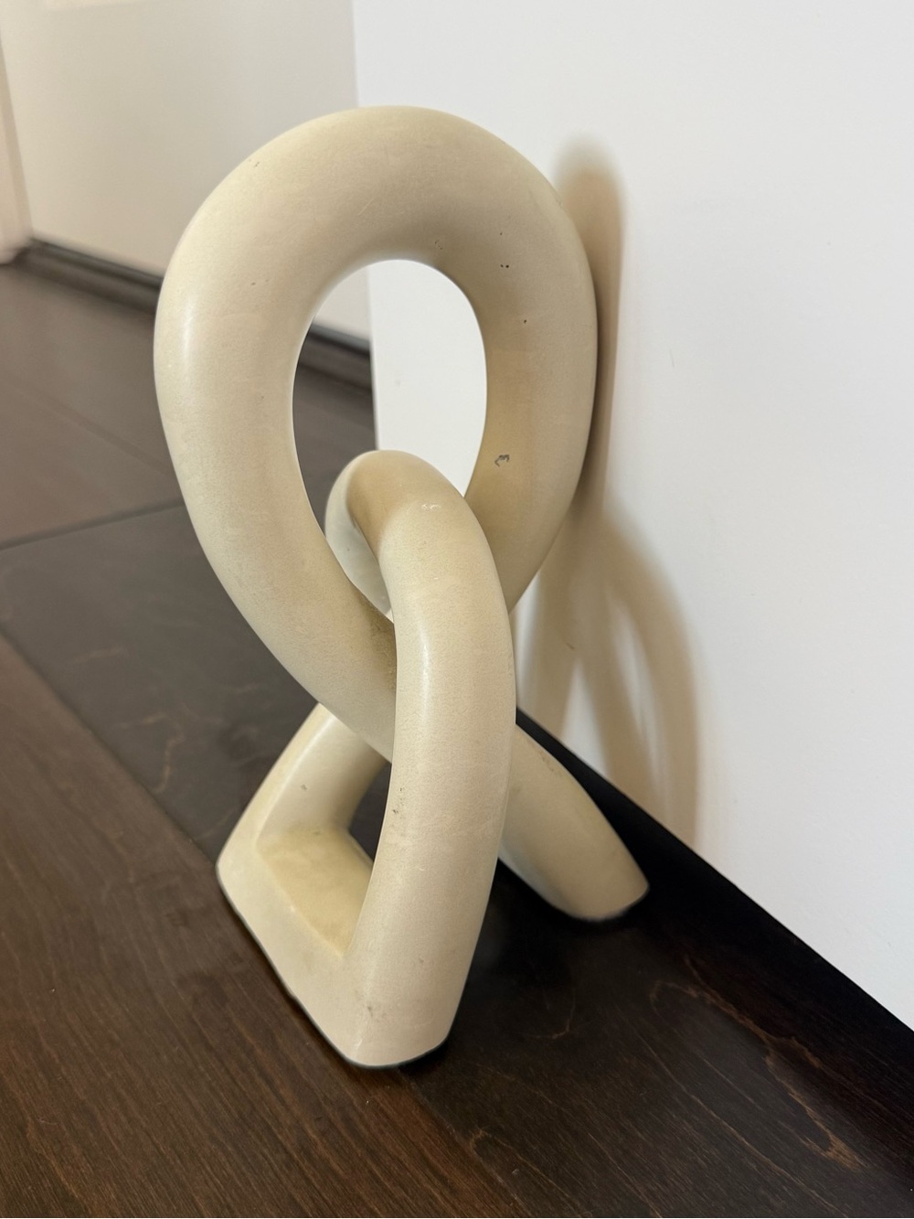 Authentic Hand-Carved Kenyan Sisii Soapstone infinity Love Knot Unity Sculpture - Picture 2 of 7